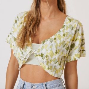 ✨ Anthropologie Layla Twist Tee Sz M